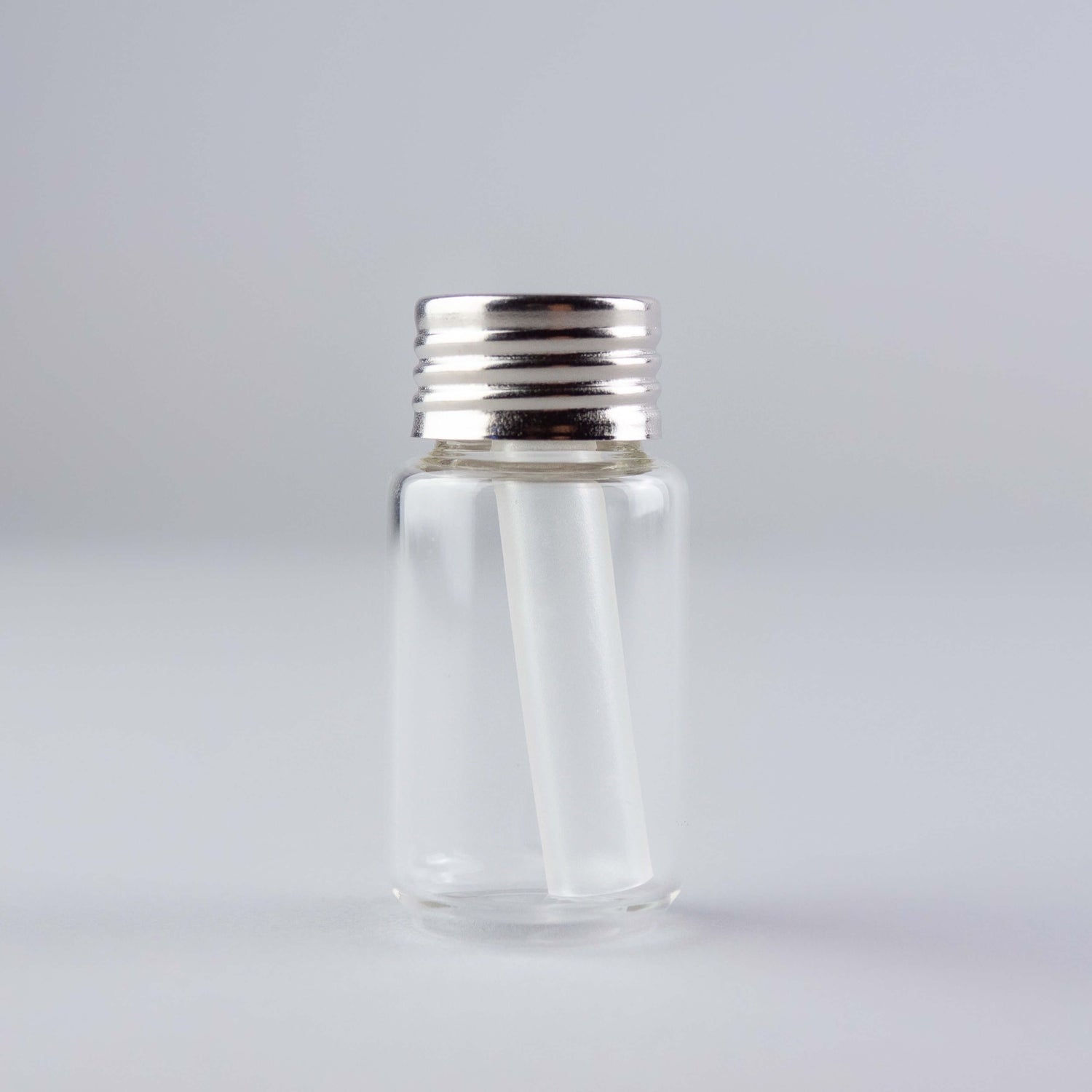 Träningshjälpmedel för sökhundar, sökhundsträning, äkta doft för sökhund, narkotikadoft, sprängämnesdoft. likhundsdoft, mänskliga kvarlevor