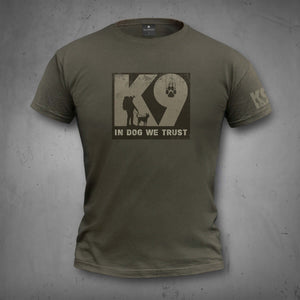 In Dog We Trust - Men's T-Shirt