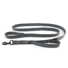 Load image into Gallery viewer, Hundkoppel med dubbla handtag - Defender Riot Lead - Working K9 Scandinavia
